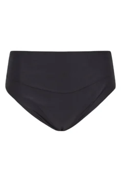 YOURS Curve Black Fold Over Tummy Control Bikini Brief 10 YOURS Curve Black Fold Over Tummy Control Bikini Brief -Outlet Stylo Wise Store 00b13586 7402 43 150218 Front scaled