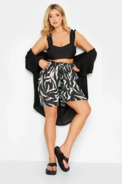 YOURS Curve Black Animal Print Tassel Beach Shorts -Outlet Stylo Wise Store 04b02fde 8b3d 46 150331 C scaled