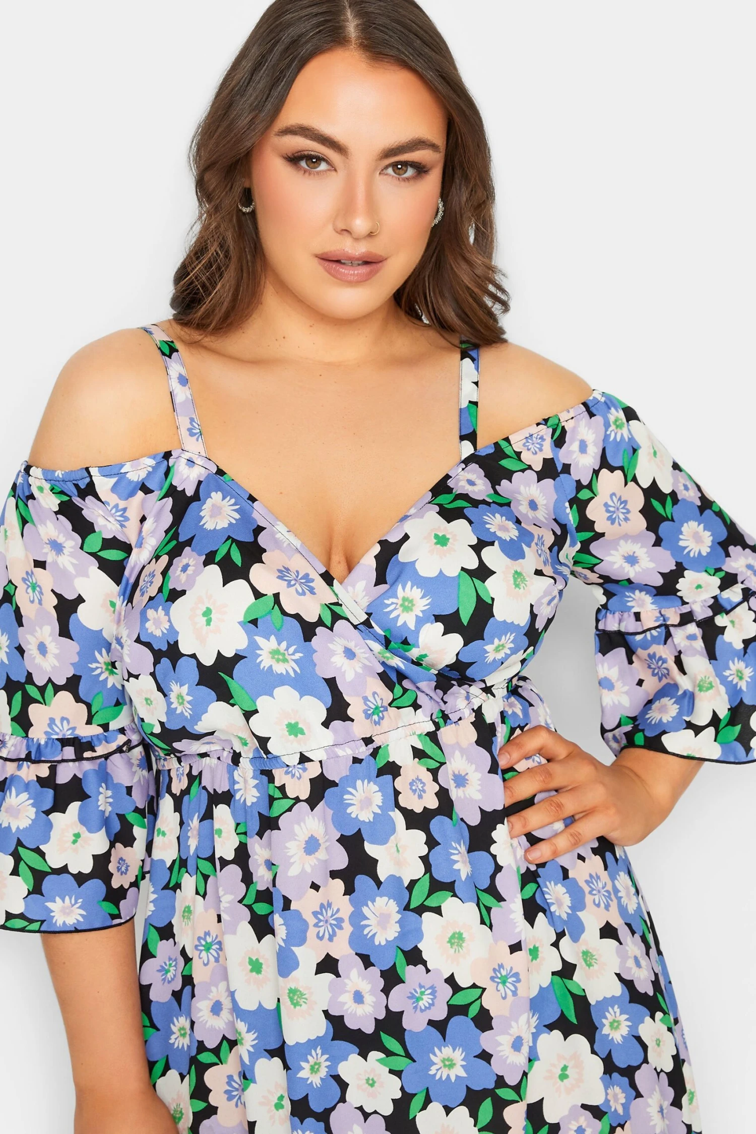 YOURS Curve Purple Floral Cold Shoulder Midaxi Dress 3 YOURS Curve Purple Floral Cold Shoulder Midaxi Dress - Image 3