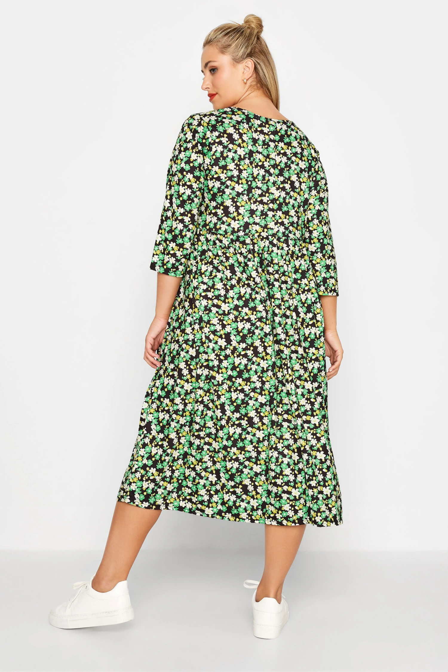 LIMITED COLLECTION Curve Green Floral Smock Dress 2 LIMITED COLLECTION Curve Green Floral Smock Dress - Image 2