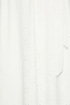 YOURS Curve White Broderie Anglaise Maxi Dress -Outlet Stylo Wise Store 1aaf9792 5bd5 4f 137538 Z scaled