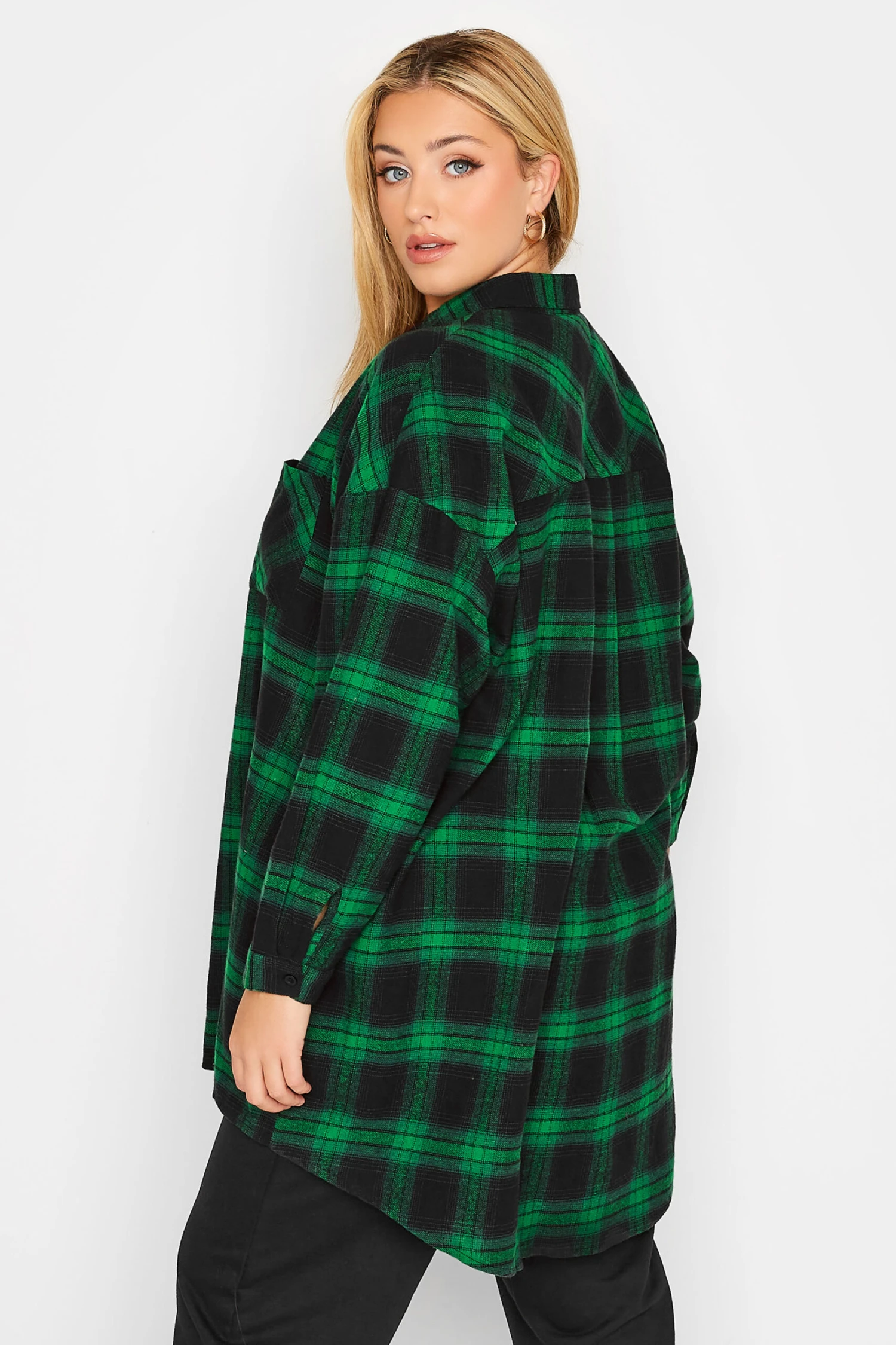 YOURS Curve Green & Black Check Brushed Boyfriend Shirt 2 YOURS Curve Green & Black Check Brushed Boyfriend Shirt - Image 2