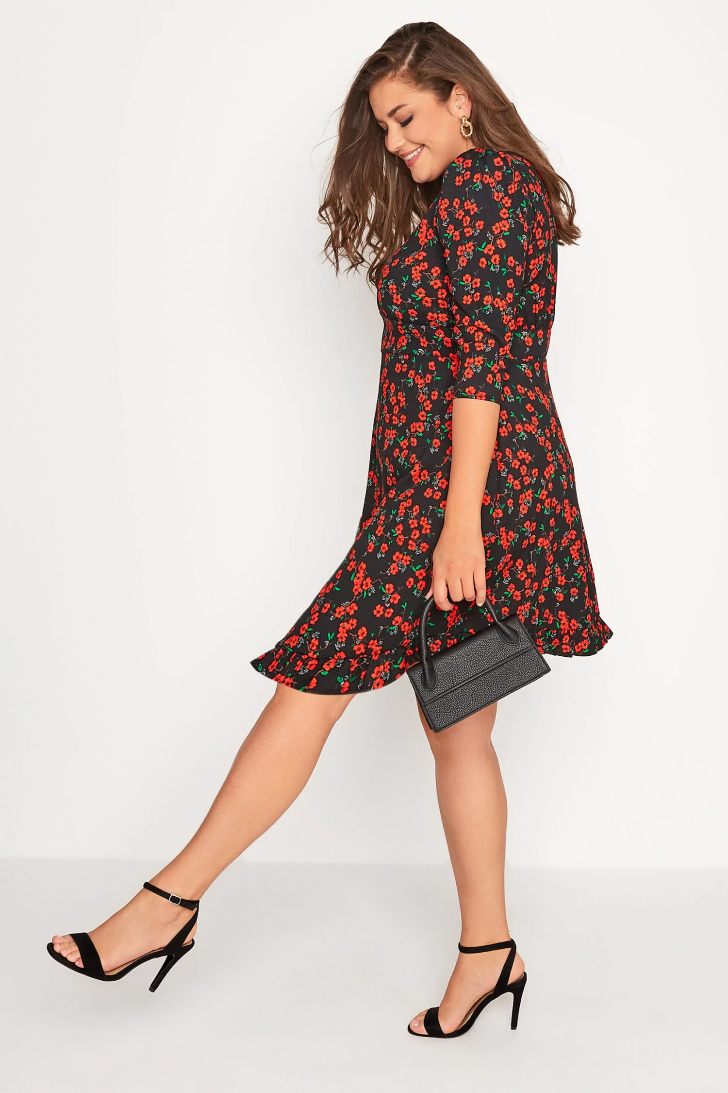 YOURS LONDON Curve Black & Red Ditsy Print Frill Trim Dress 1 YOURS LONDON Curve Black & Red Ditsy Print Frill Trim Dress