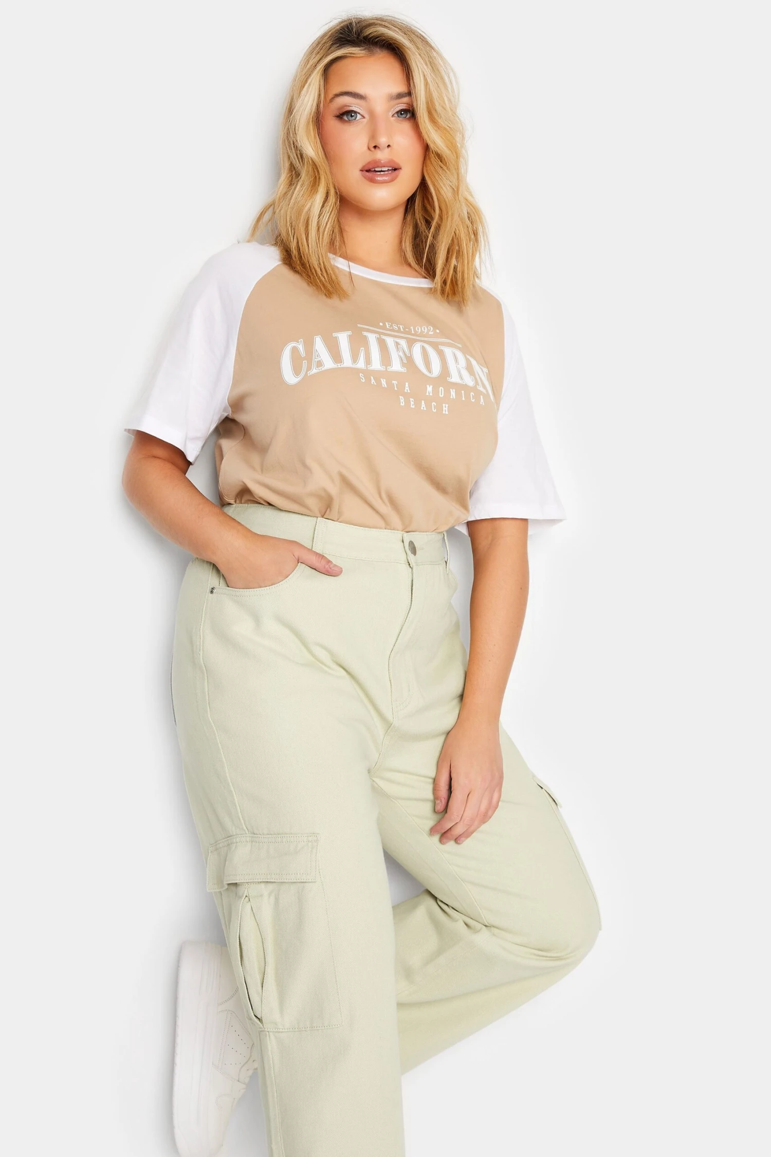 YOURS Curve Stone Brown Cargo Jeans 3 YOURS Curve Stone Brown Cargo Jeans - Image 3