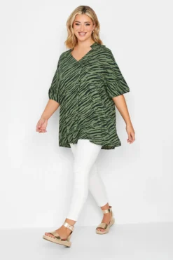 YOURS Curve Green Zebra Print Pleat Front Blouse