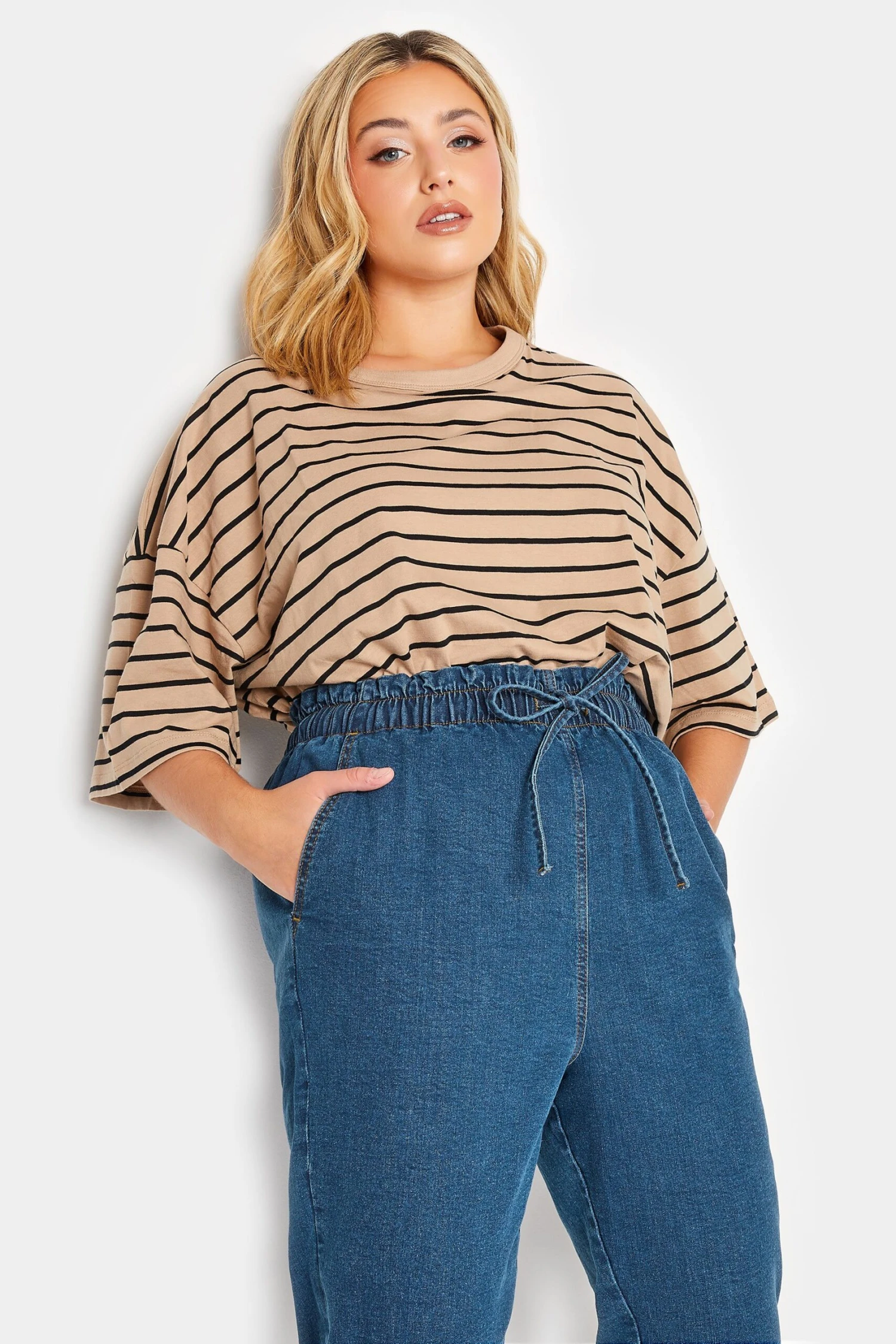 YOURS Curve Mid Blue Paperbag Waist Stretch MOM Jeans 2 YOURS Curve Mid Blue Paperbag Waist Stretch MOM Jeans - Image 2