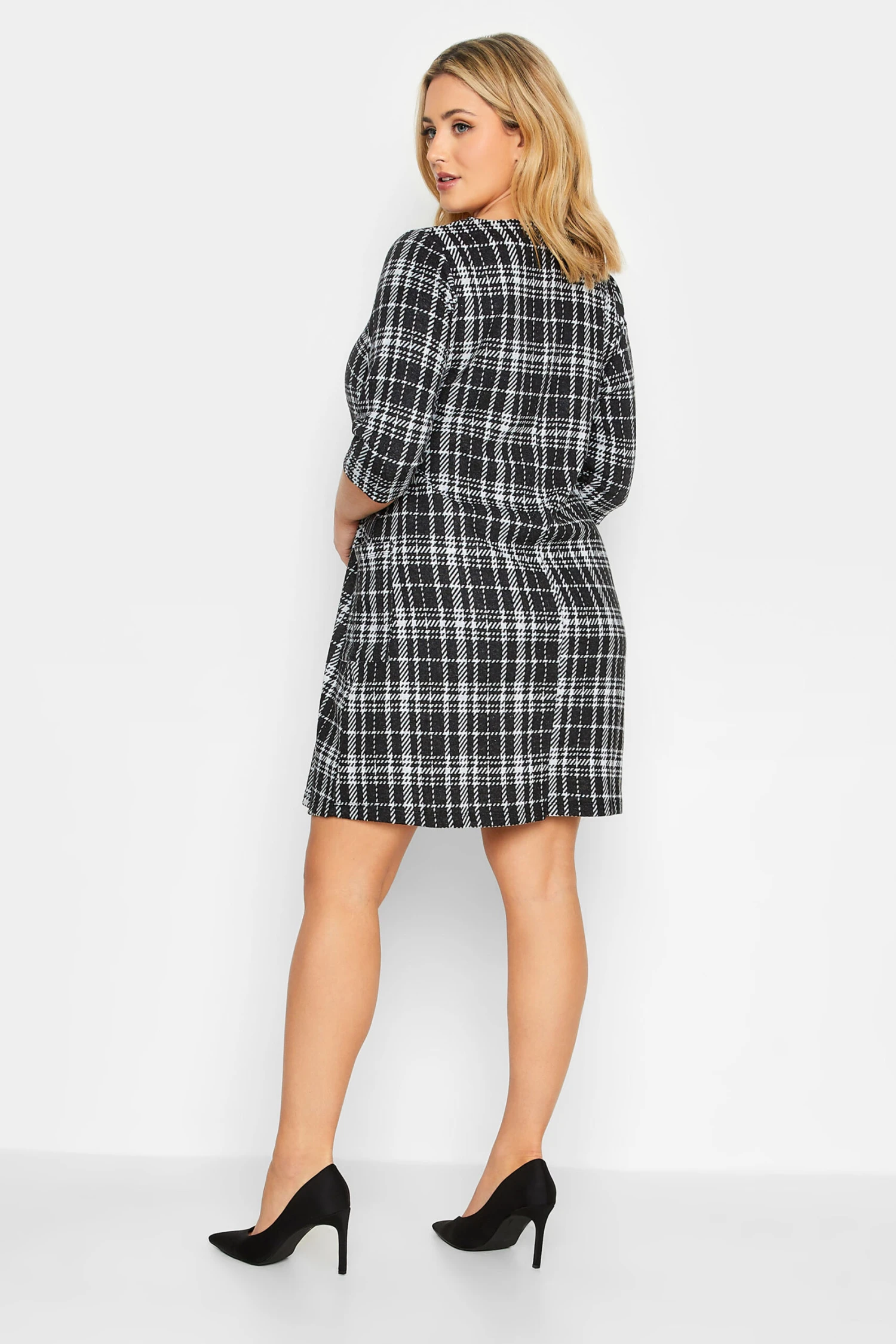 YOURS Curve Black Check Soft Touch Tunic Dress 2 YOURS Curve Black Check Soft Touch Tunic Dress - Image 2