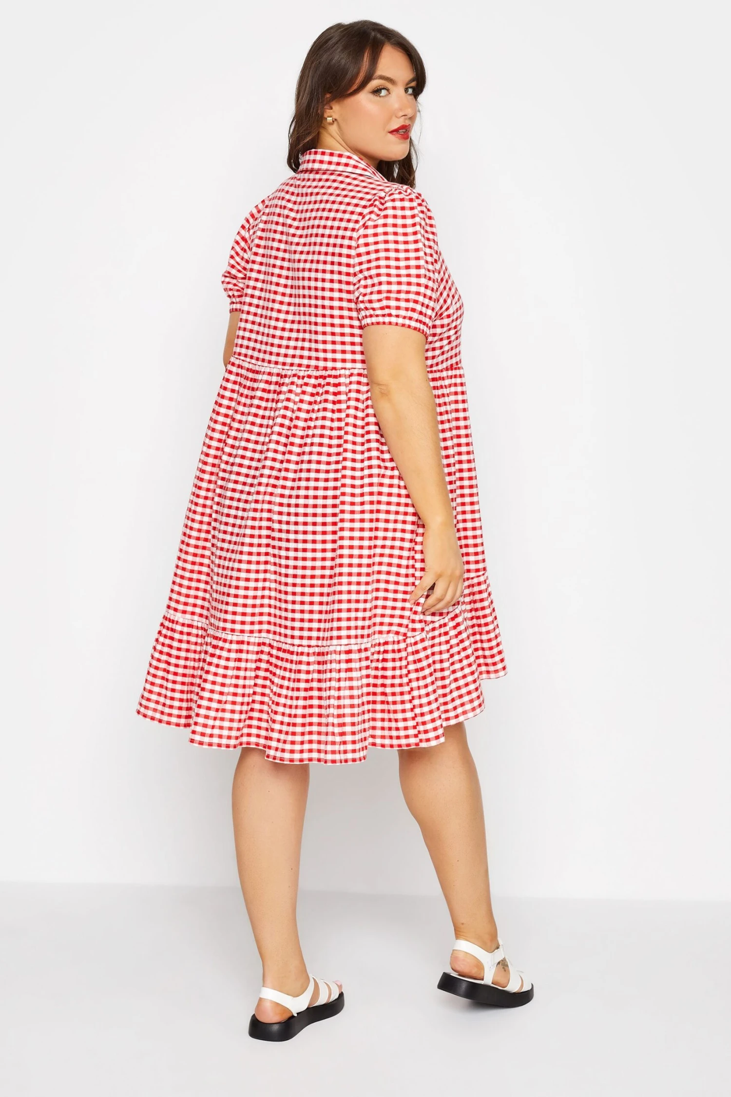 LIMITED COLLECTION Curve Red Gingham Dipped Hem Smock Dress 2 LIMITED COLLECTION Curve Red Gingham Dipped Hem Smock Dress - Image 2