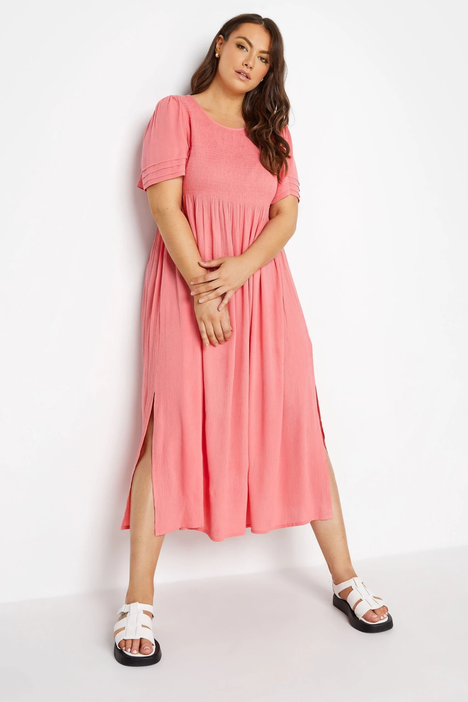 LIMITED COLLECTION Curve Coral Pink Crinkle Angel Sleeve Dress 1 LIMITED COLLECTION Curve Coral Pink Crinkle Angel Sleeve Dress