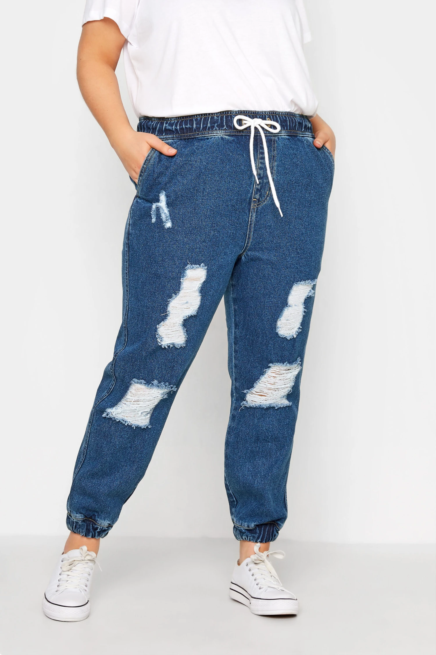 YOURS Curve Indigo Blue Ripped Jogger Jeans 4 YOURS Curve Indigo Blue Ripped Jogger Jeans - Image 4