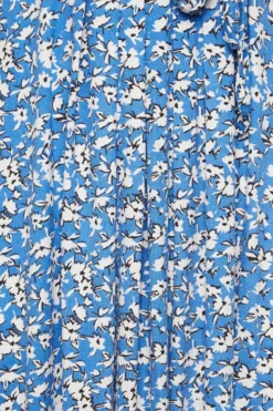 YOURS Curve Blue Ditsy Print Maxi Dress -Outlet Stylo Wise Store 45c5a68f 9a52 44 302060 Z scaled