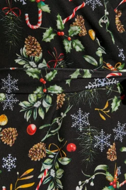 YOURS LONDON Curve Black Christmas Print Wrap Skater Dress 9 YOURS LONDON Curve Black Christmas Print Wrap Skater Dress -Outlet Stylo Wise Store 46f77377 c0dc 43 161852 Z scaled