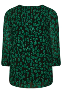 YOURS LONDON Curve Green Leopard Print Pleat Blouse -Outlet Stylo Wise Store 4bf3ca2c f0f5 49 161775 Y scaled