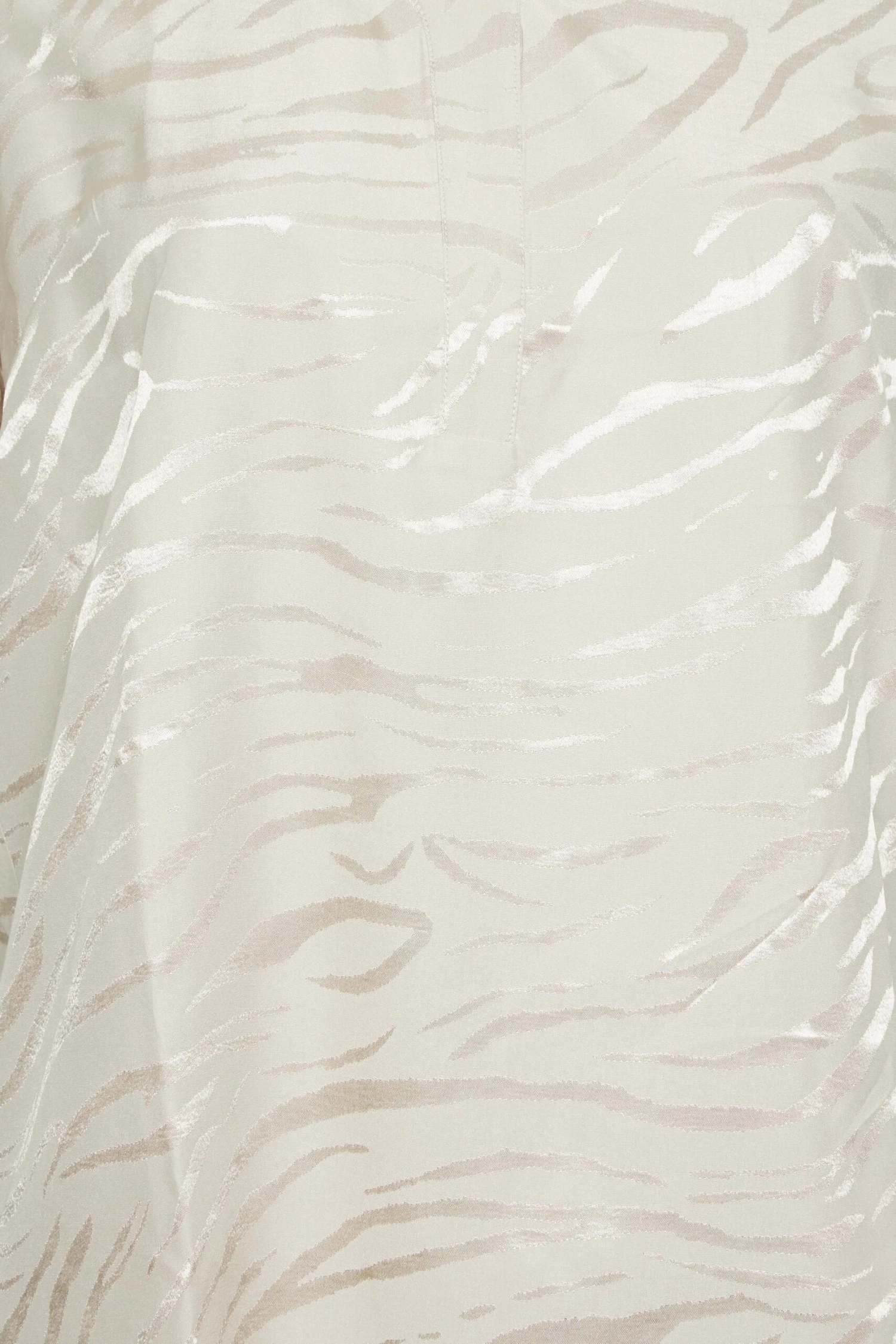 YOURS Curve Cream Animal Print Satin V-Neck Blouse 3 YOURS Curve Cream Animal Print Satin V-Neck Blouse - Image 3