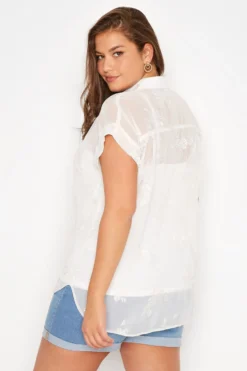YOURS Curve White Floral Print Embroidered Shirt -Outlet Stylo Wise Store 53894d96 63d3 44 173862 D scaled