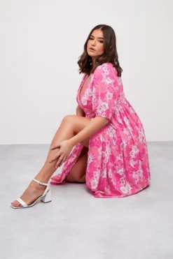 LIMITED COLLECTION Curve Pink Floral Wrap Midaxi Dress 10 LIMITED COLLECTION Curve Pink Floral Wrap Midaxi Dress -Outlet Stylo Wise Store 54b437a0 8ce1 4b 215505 L1 scaled