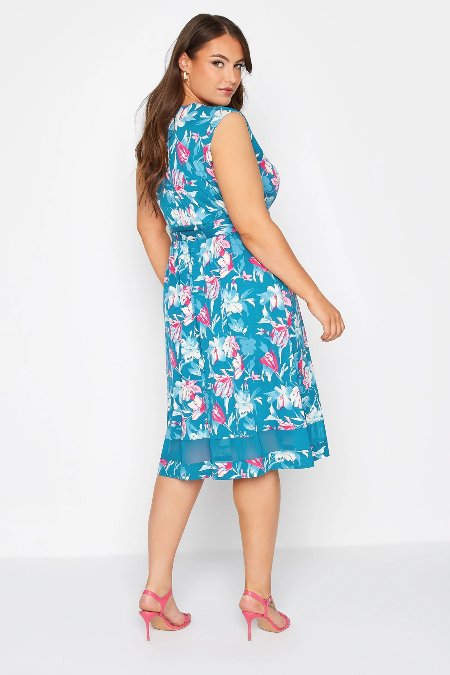 YOURS Curve Blue Floral Print Mesh Panel Skater Dress 2 YOURS Curve Blue Floral Print Mesh Panel Skater Dress - Image 2