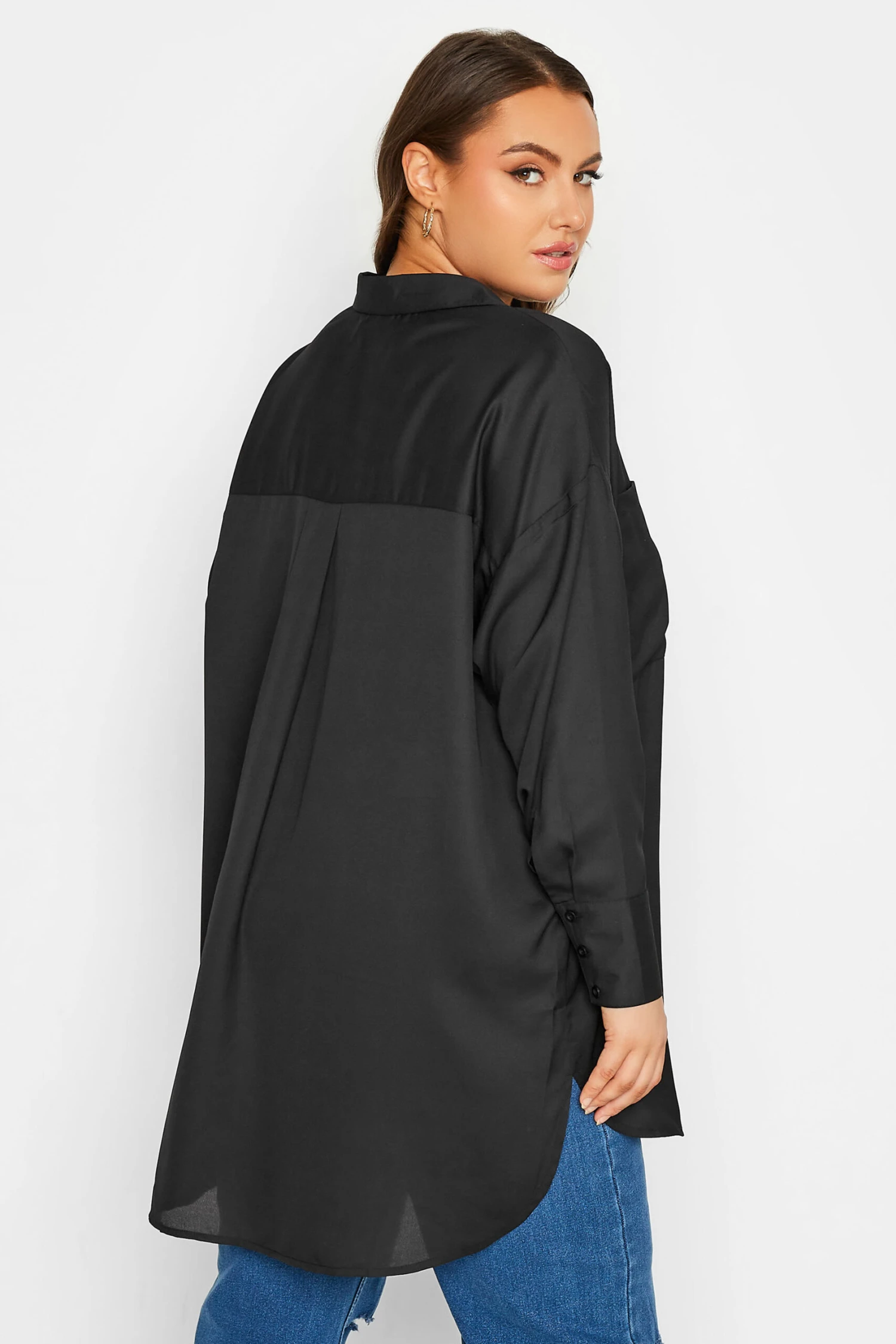 YOURS Curve Black Oversized Boyfriend Shirt 2 YOURS Curve Black Oversized Boyfriend Shirt - Image 2