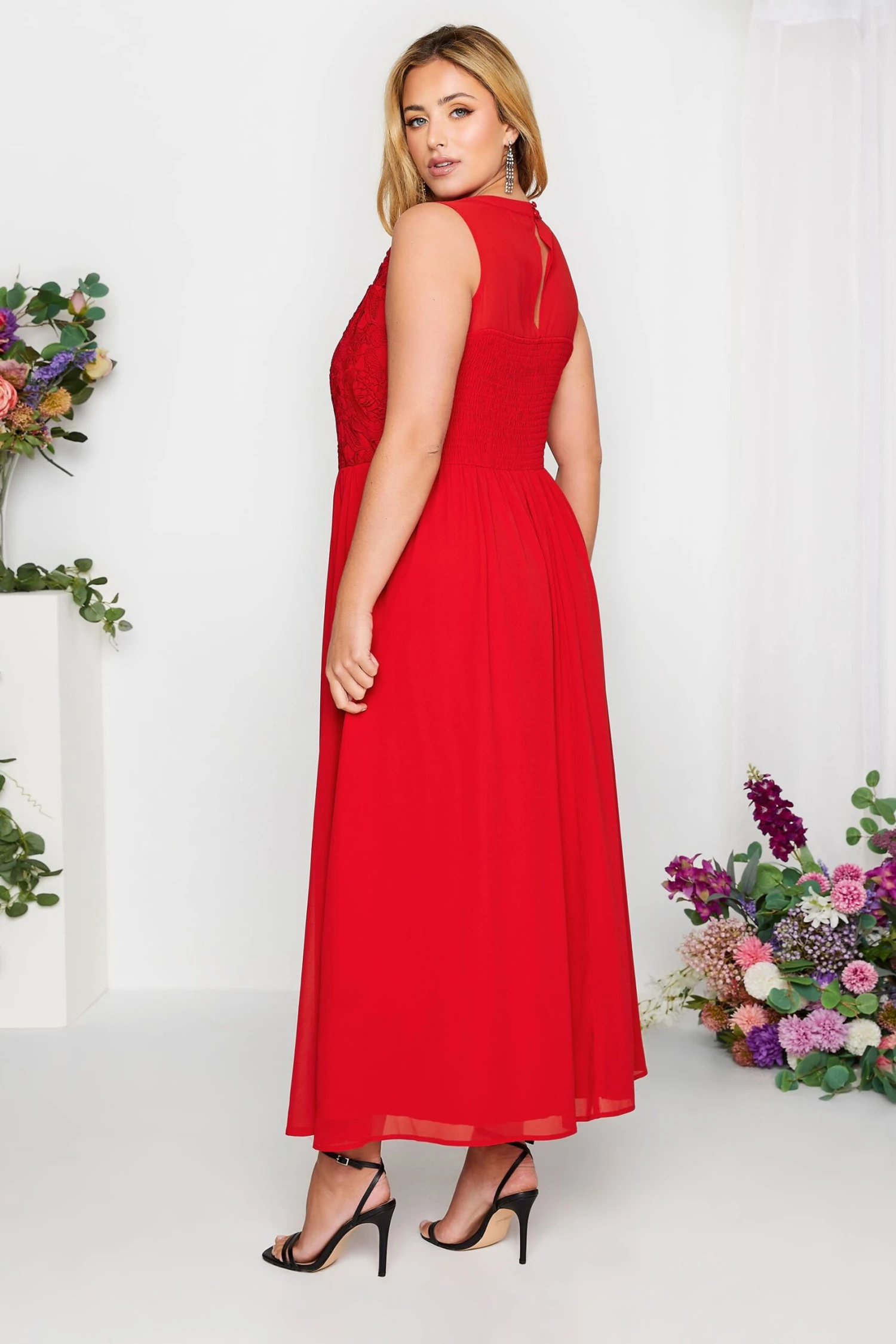 YOURS LONDON Curve Red Lace Front Chiffon Maxi Dress 3 YOURS LONDON Curve Red Lace Front Chiffon Maxi Dress - Image 3