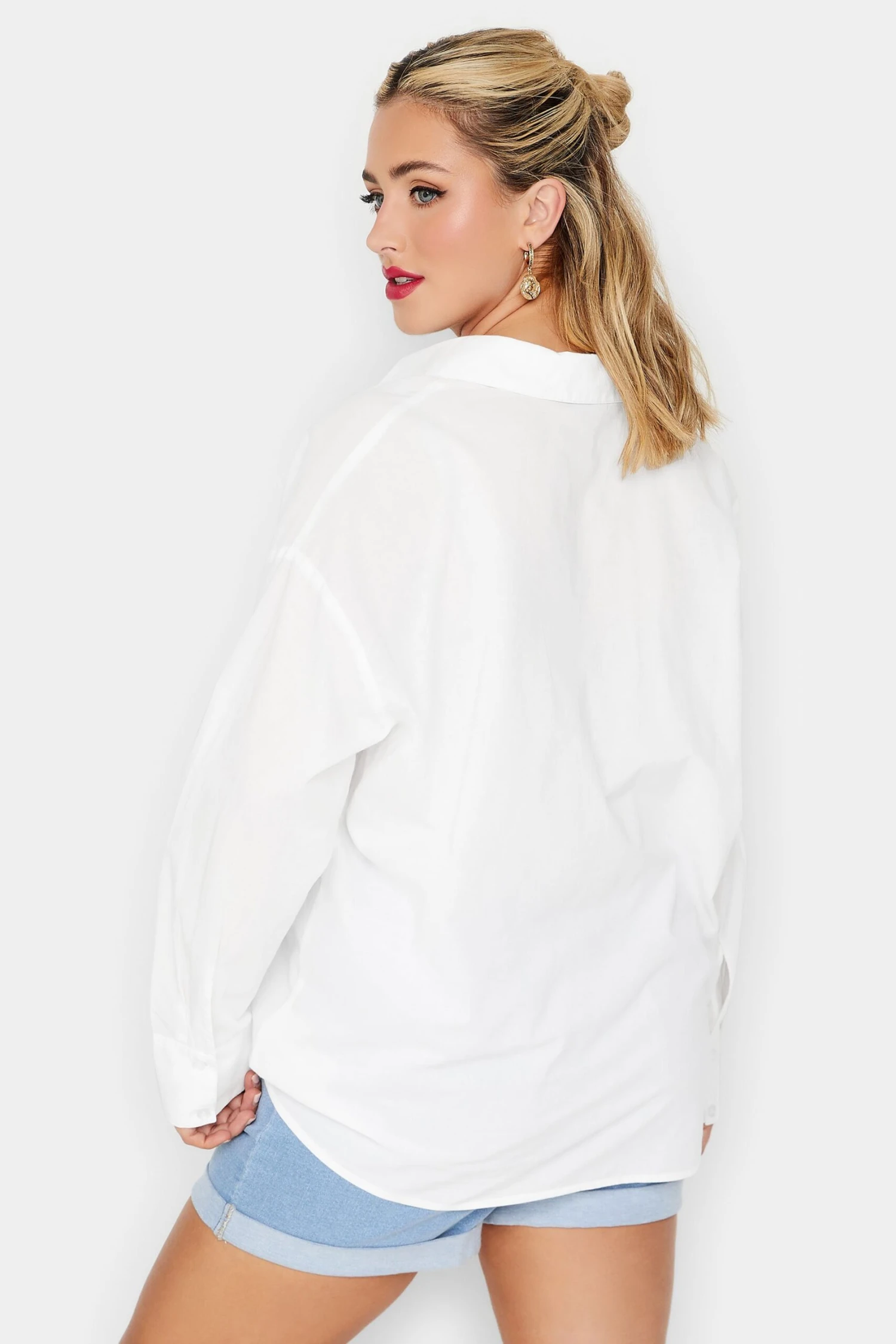LIMITED COLLECTION Curve White Tie Hem Shirt 2 LIMITED COLLECTION Curve White Tie Hem Shirt - Image 2
