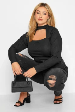 YOURS Curve Black Ripped Elasticated Stretch MOM Jeans 8 YOURS Curve Black Ripped Elasticated Stretch MOM Jeans -Outlet Stylo Wise Store 722a6664 870d 43 143019 D scaled