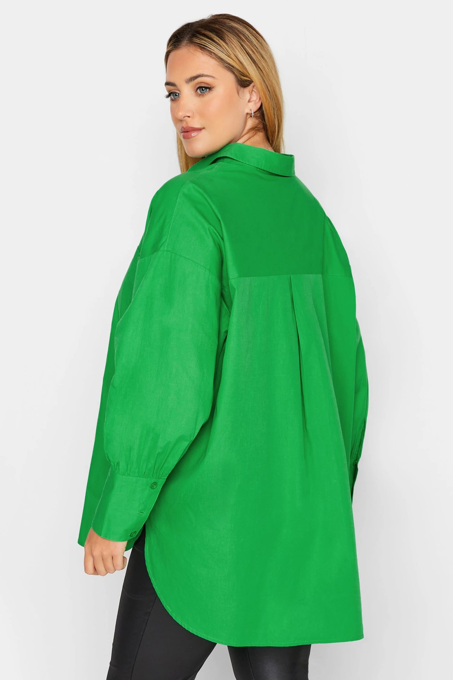 YOURS Curve Green Oversized Poplin Shirt 2 YOURS Curve Green Oversized Poplin Shirt - Image 2