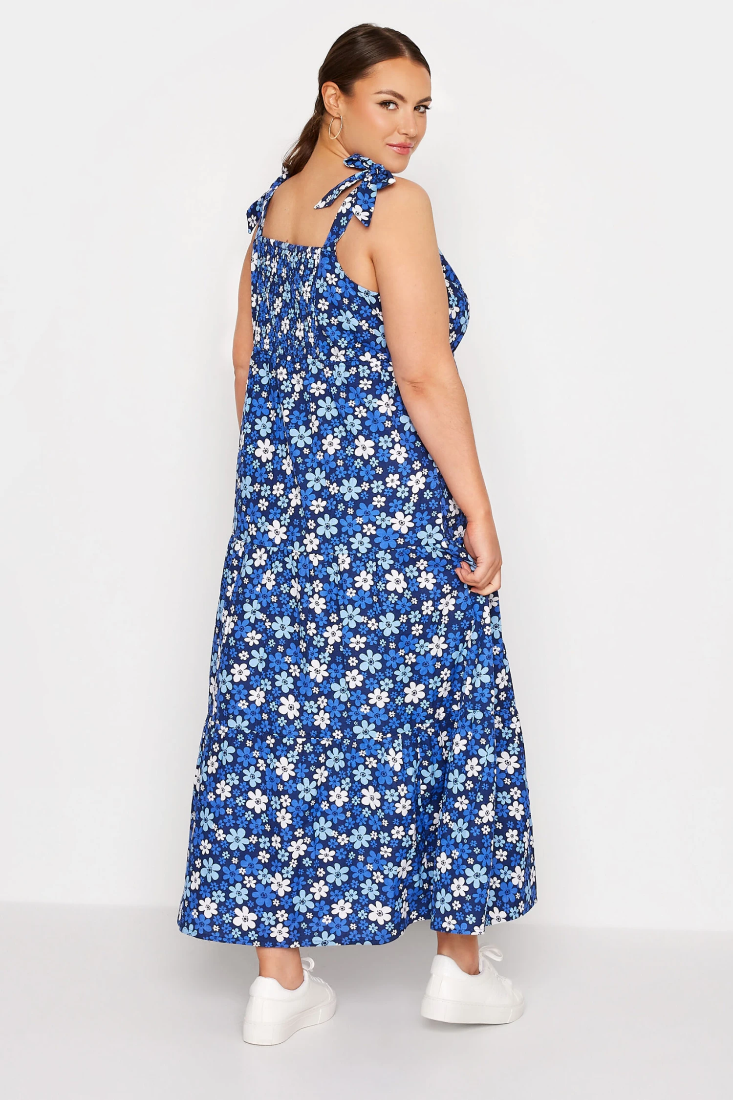 LIMITED COLLECTION Curve Blue Retro Floral Tiered Strappy Sundress 2 LIMITED COLLECTION Curve Blue Retro Floral Tiered Strappy Sundress - Image 2