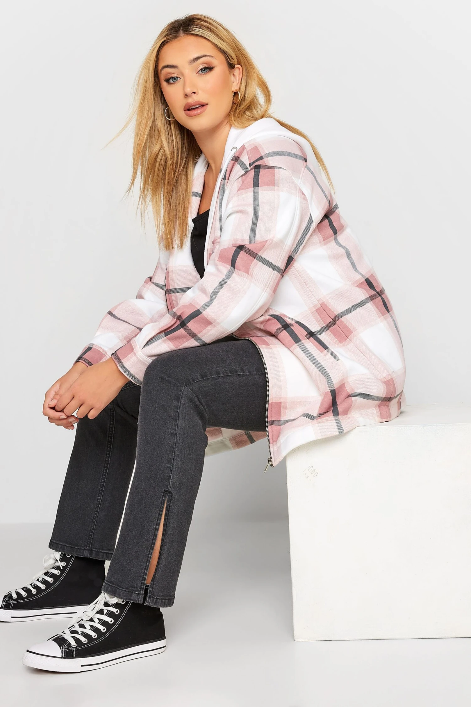 YOURS Curve Black Side Split Stretch Straight Leg Jeans 2 YOURS Curve Black Side Split Stretch Straight Leg Jeans - Image 2