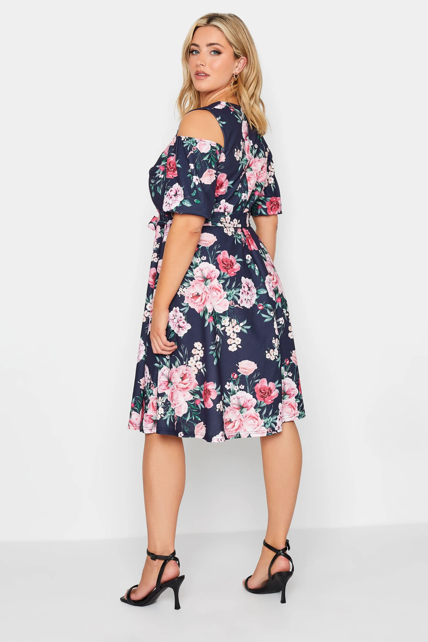 YOURS LONDON Curve Navy Blue Floral Cold Shoulder Skater Dress 2 YOURS LONDON Curve Navy Blue Floral Cold Shoulder Skater Dress - Image 2