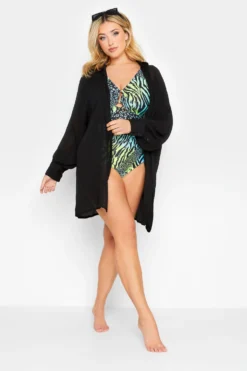 YOURS Curve Black Beach Shirt 9 YOURS Curve Black Beach Shirt -Outlet Stylo Wise Store 8cb4f505 5357 47 150333 E scaled