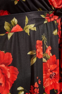 YOURS LONDON Curve Black & Red Floral Hanky Hem Dress 10 YOURS LONDON Curve Black & Red Floral Hanky Hem Dress -Outlet Stylo Wise Store 9b824e62 220f 44 161796 Z scaled