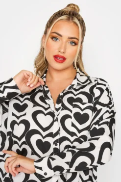 LIMITED COLLECTION Curve White & Black Retro Heart Print Shirt -Outlet Stylo Wise Store ac37ba4c 3b90 47 214904 D scaled