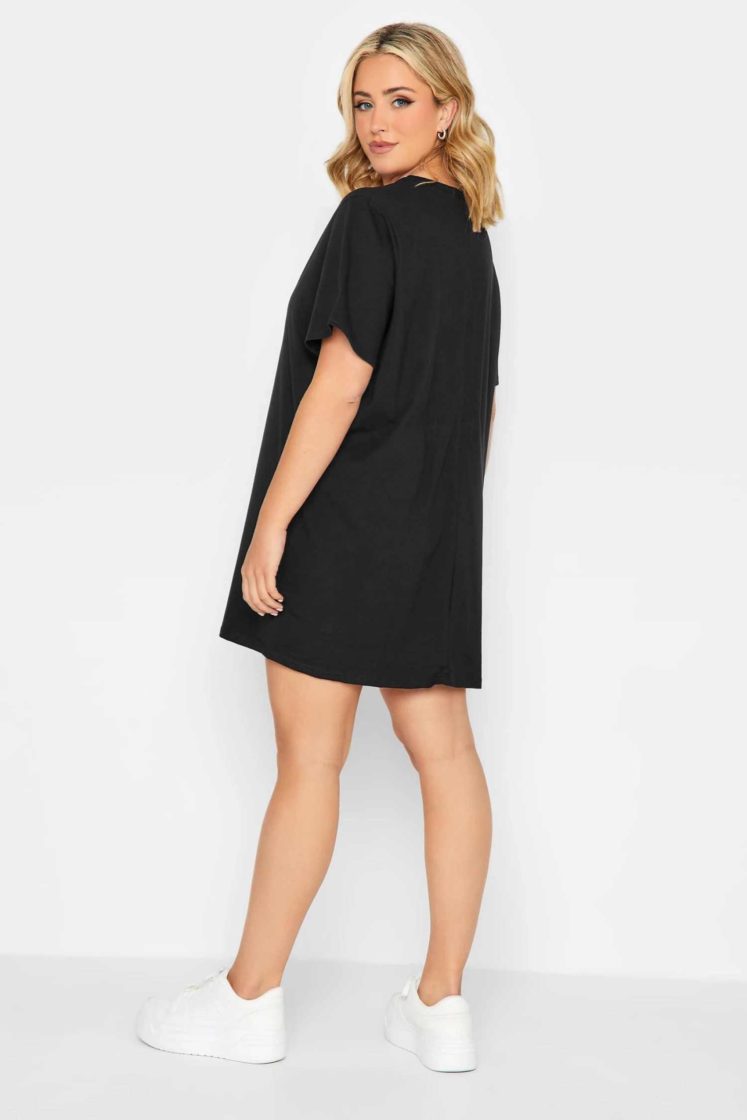 YOURS PETITE Curve Black Oversized T-Shirt Dress 2 YOURS PETITE Curve Black Oversized T-Shirt Dress - Image 2