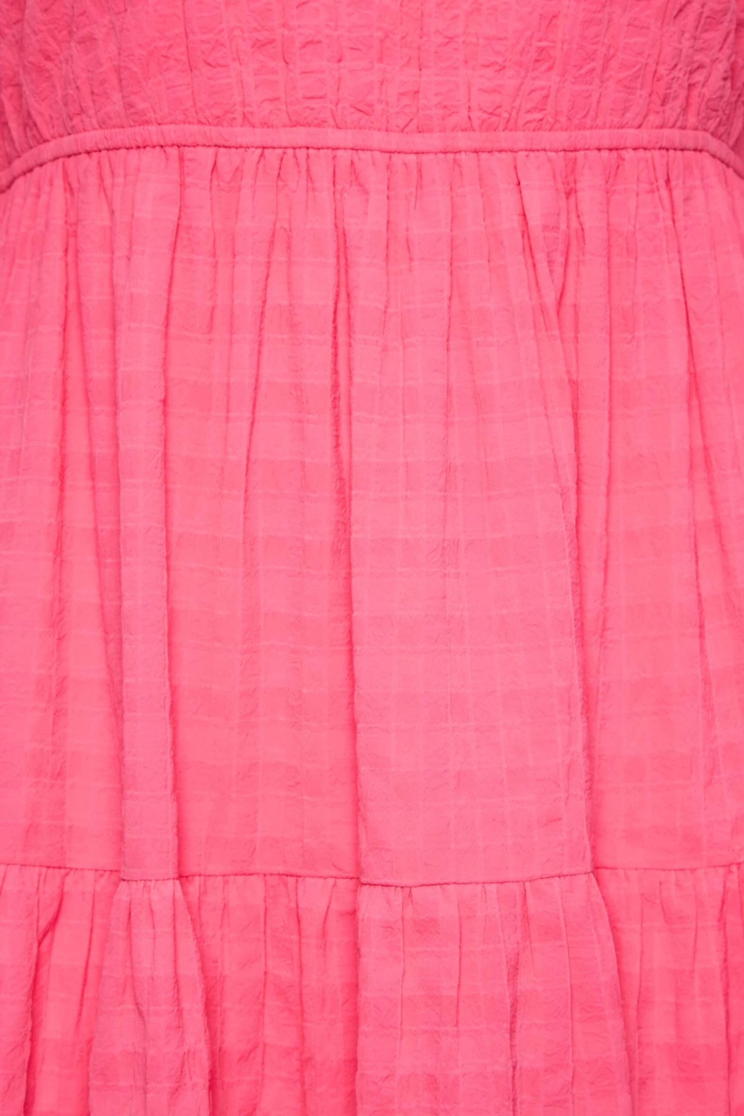 LIMITED COLLECTION Curve Hot Pink Textured Tiered Smock Dress 5 LIMITED COLLECTION Curve Hot Pink Textured Tiered Smock Dress - Image 5
