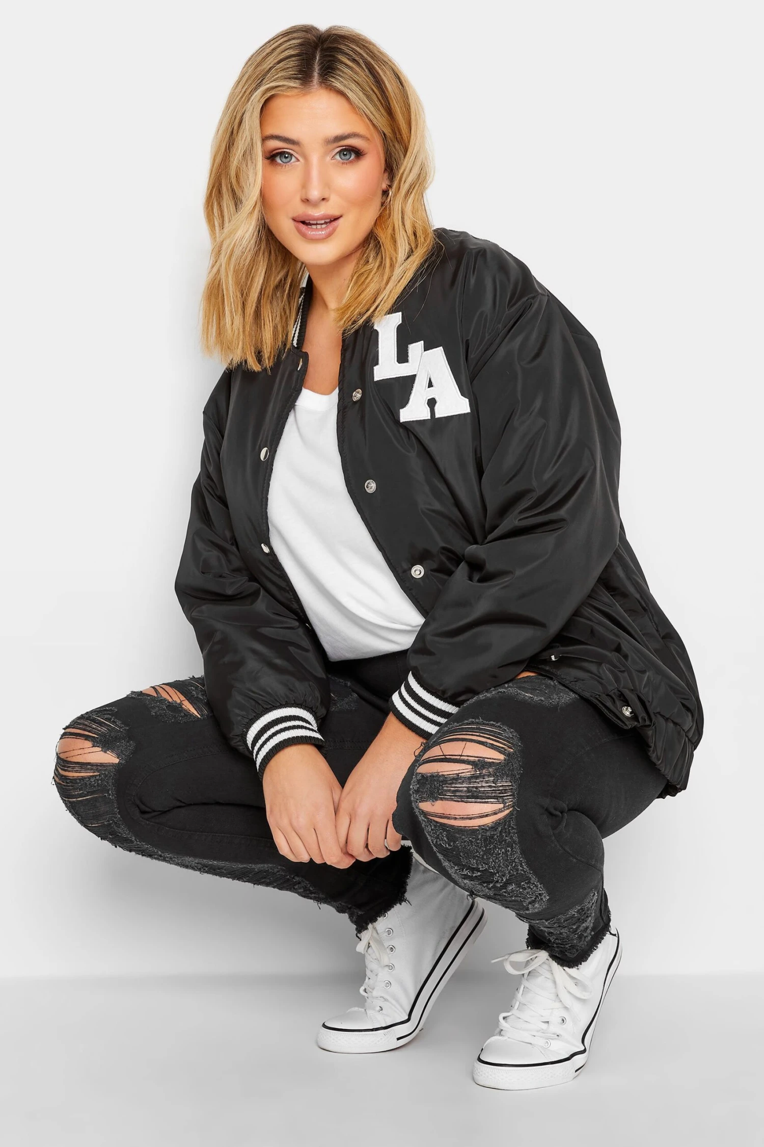 YOURS Curve Black Frayed Ripped Stretch GRACE Jeggings 2 YOURS Curve Black Frayed Ripped Stretch GRACE Jeggings - Image 2