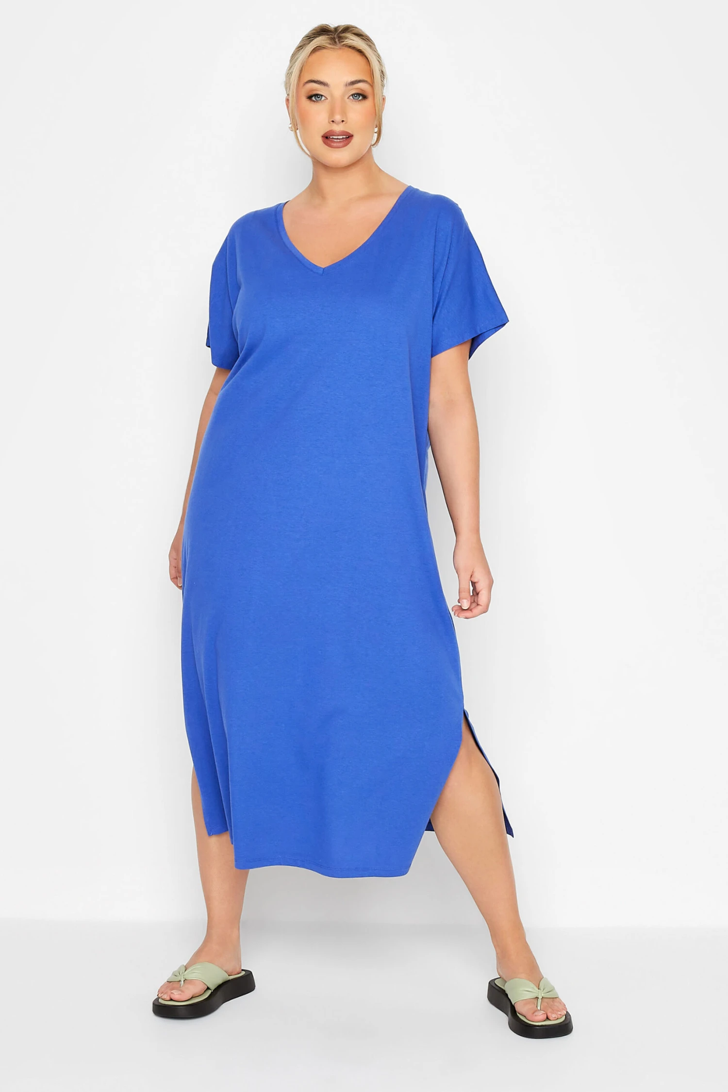 LIMITED COLLECTION Curve Blue Side Split Midaxi T-Shirt Dress 1 LIMITED COLLECTION Curve Blue Side Split Midaxi T-Shirt Dress