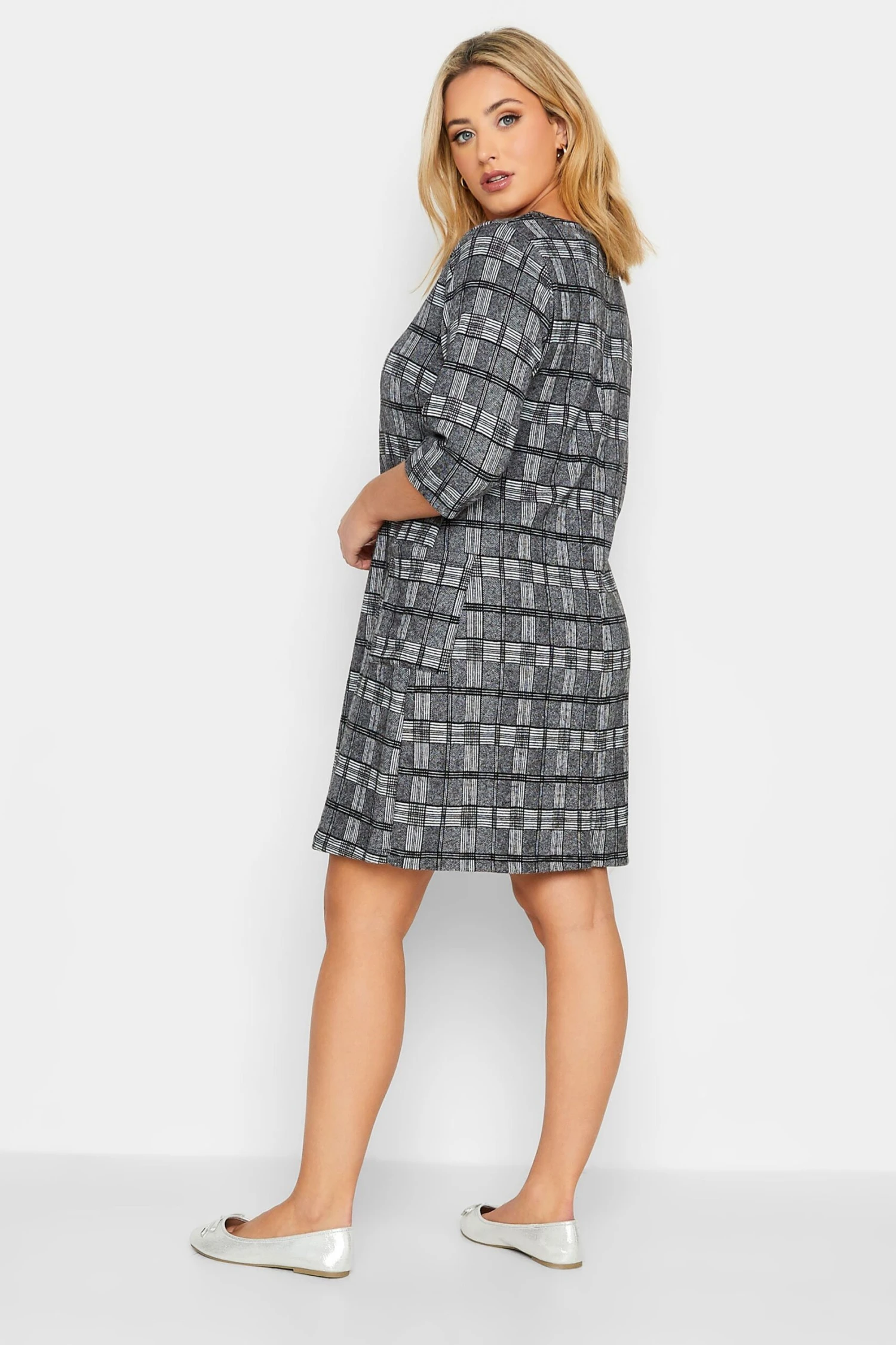 YOURS Curve Grey Check Print Soft Touch Tunic Dress 2 YOURS Curve Grey Check Print Soft Touch Tunic Dress - Image 2