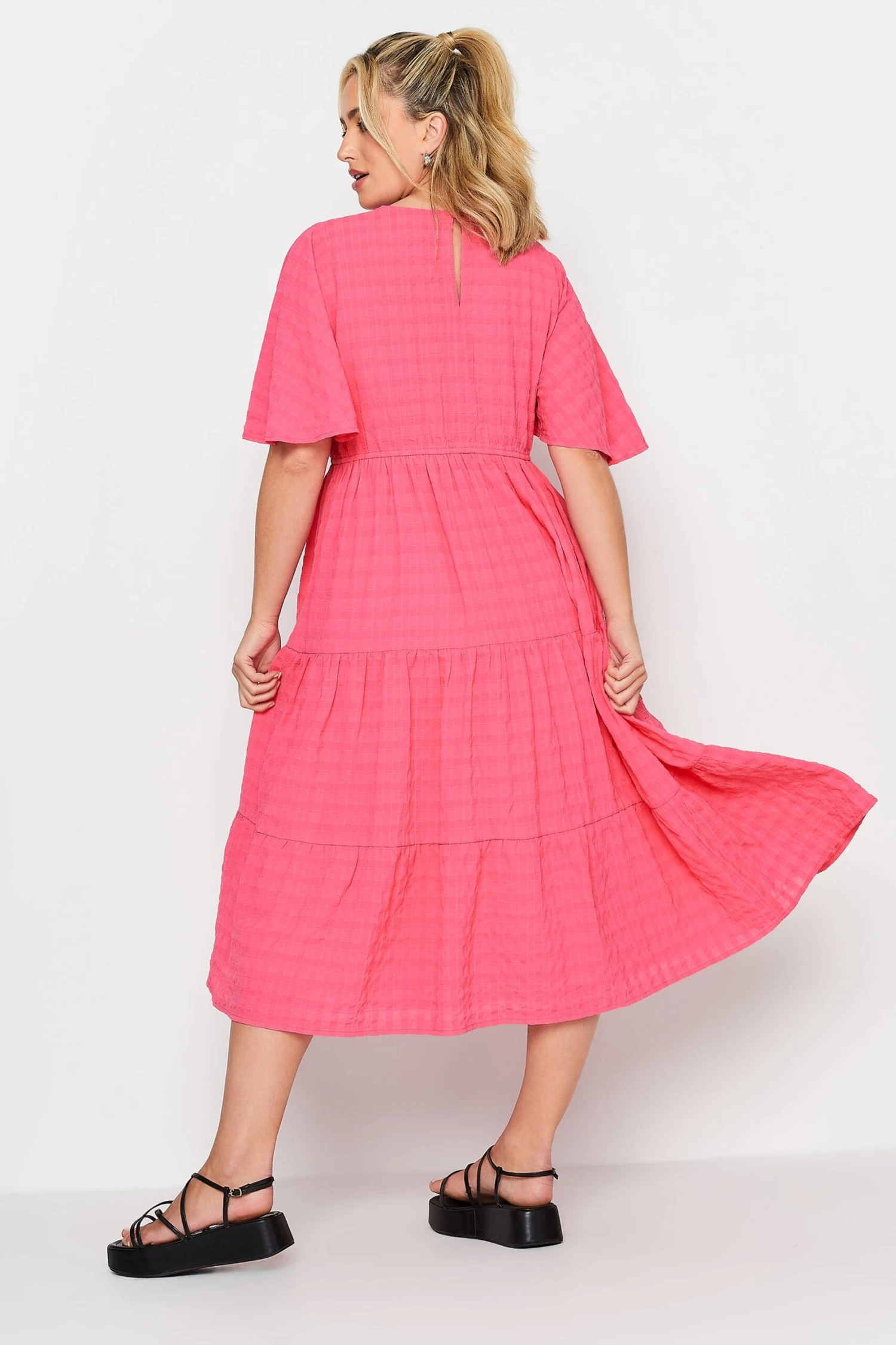 LIMITED COLLECTION Curve Hot Pink Textured Tiered Smock Dress 3 LIMITED COLLECTION Curve Hot Pink Textured Tiered Smock Dress - Image 3