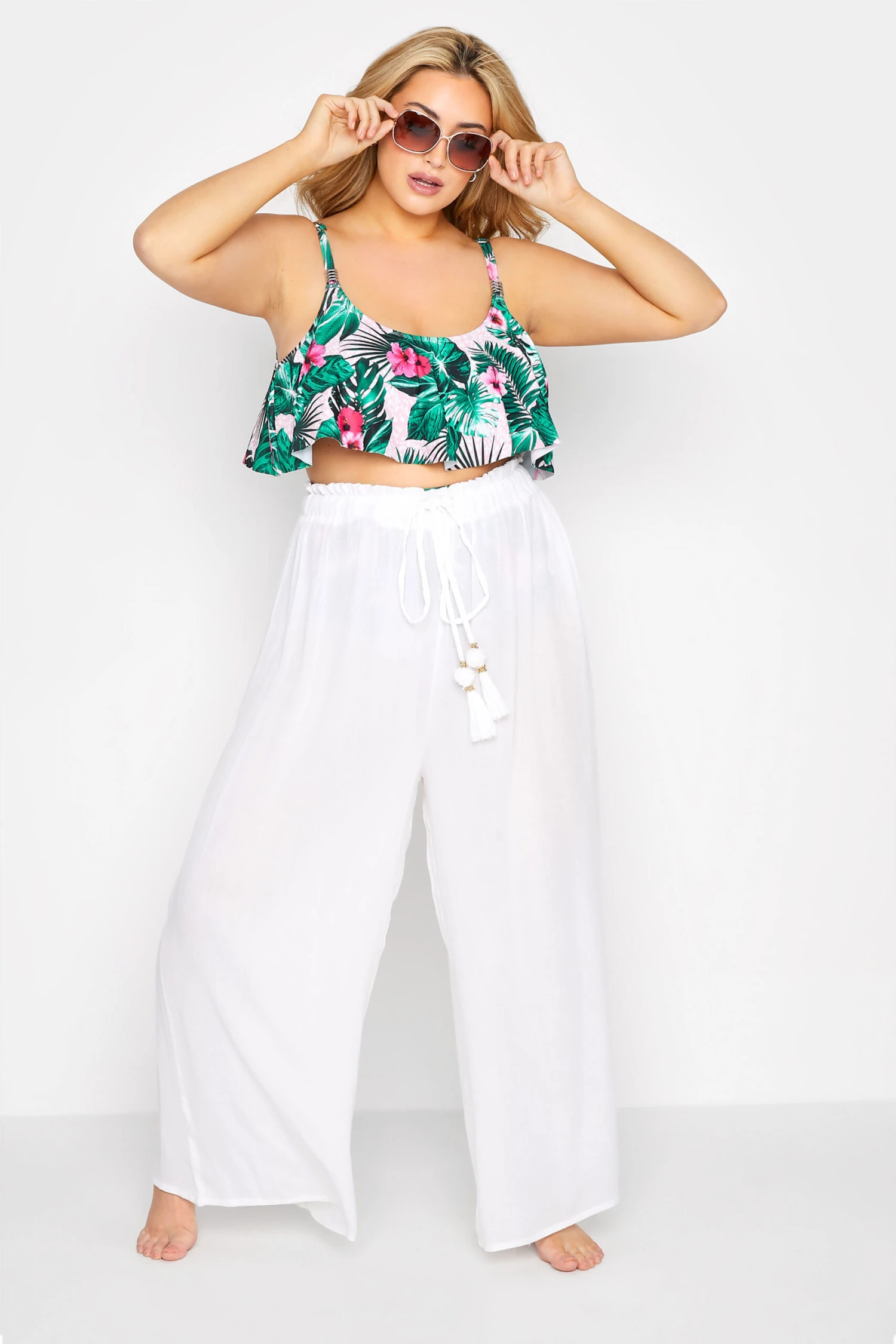 YOURS Curve White Wide Leg Beach Trousers 1 YOURS Curve White Wide Leg Beach Trousers