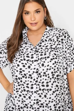 YOURS Curve White Dalmatian Print Tiered Short Sleeve Shirt 8 YOURS Curve White Dalmatian Print Tiered Short Sleeve Shirt -Outlet Stylo Wise Store cddbd4f4 747c 4a 131489 D scaled