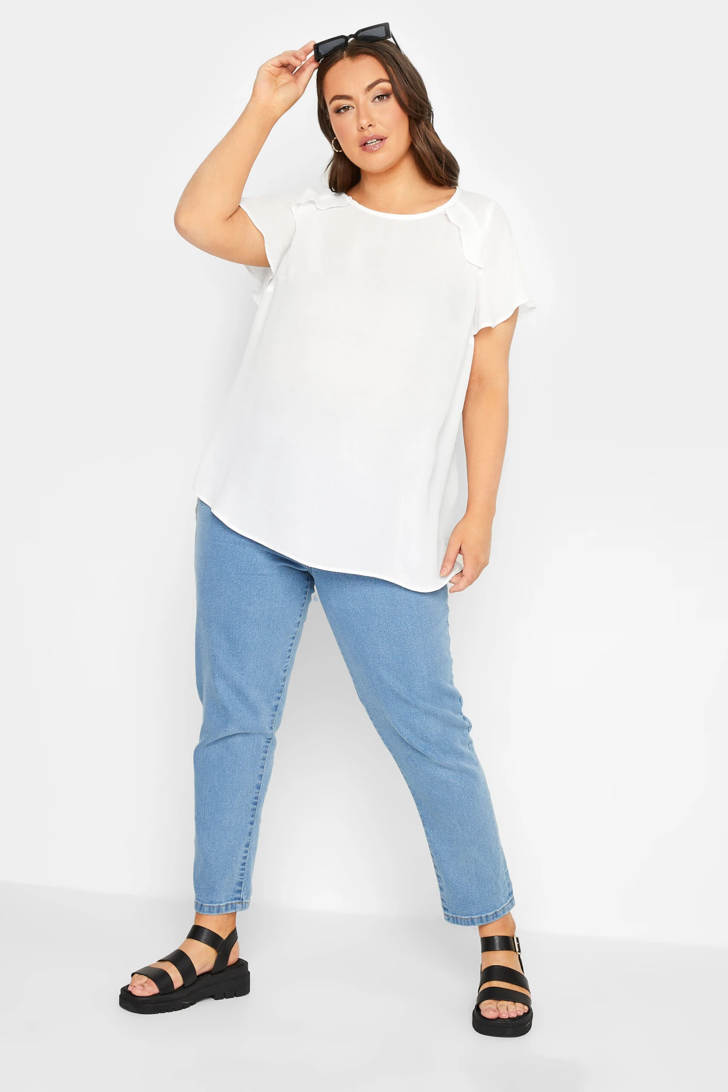 YOURS Curve White Frill Short Sleeve Blouse 1 YOURS Curve White Frill Short Sleeve Blouse