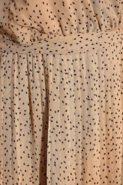 YOURS LONDON Curve Beige Brown Spot Print Pleated Wrap Dress 9 YOURS LONDON Curve Beige Brown Spot Print Pleated Wrap Dress -Outlet Stylo Wise Store d04e393b ddae 44 161192 Z scaled