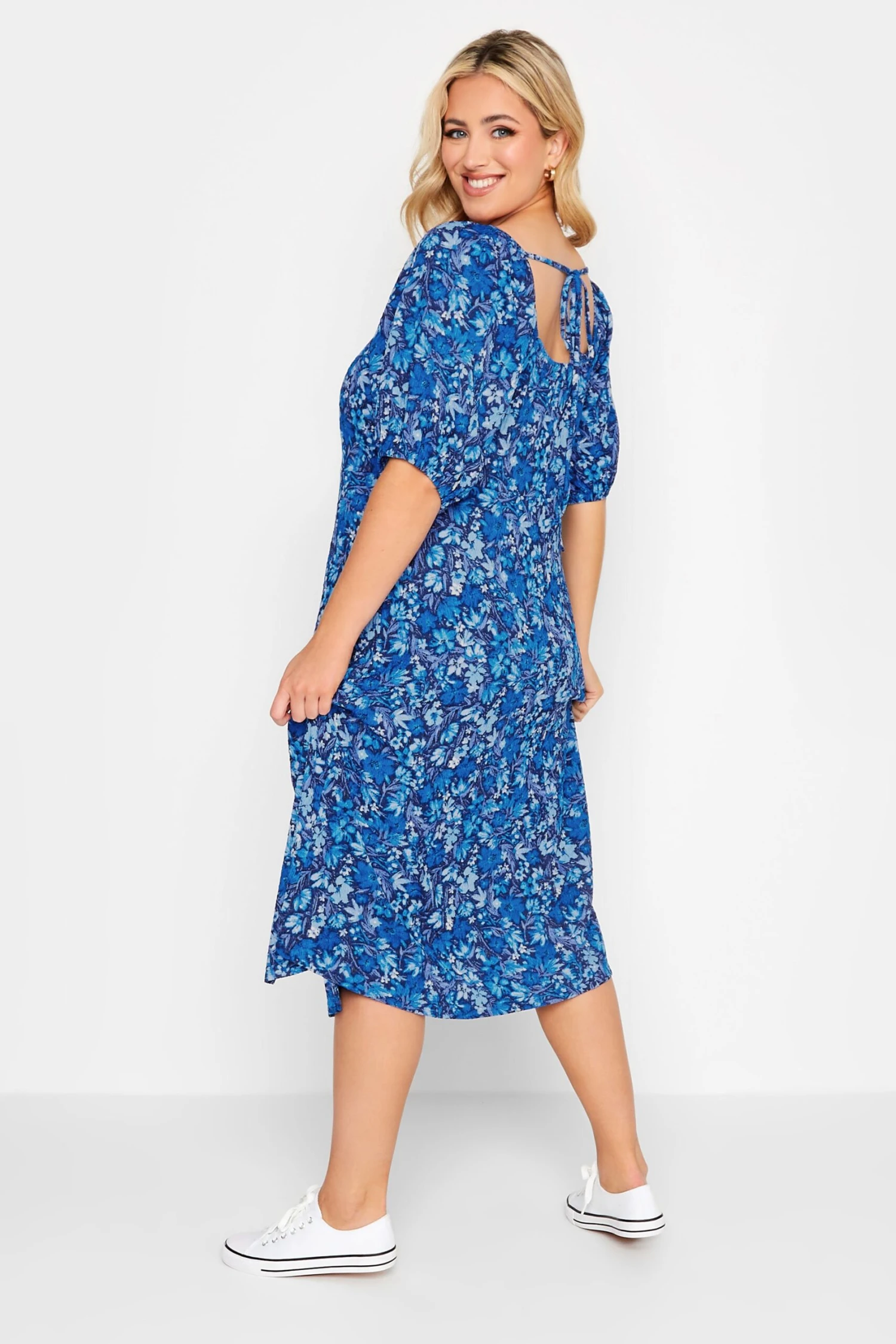 YOURS Curve Blue Ditsy Print Square Neck Midaxi Dress 2 YOURS Curve Blue Ditsy Print Square Neck Midaxi Dress - Image 2