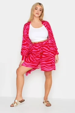 YOURS Curve Pink Animal Print Tassel Beach Shorts -Outlet Stylo Wise Store e11abf6d 5060 42 150332 A extra shot scaled