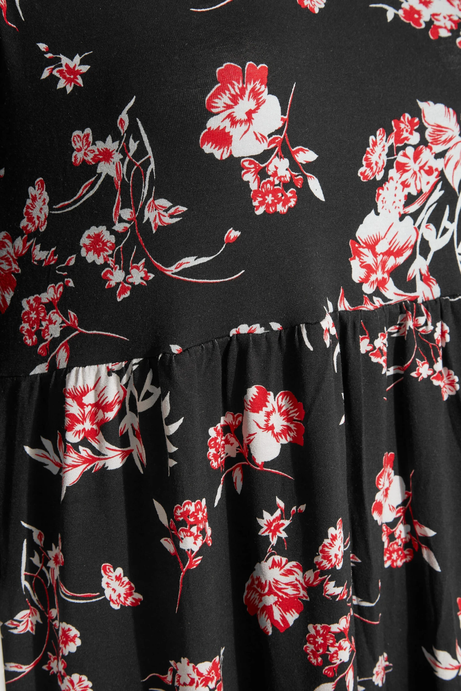 YOURS Curve Black Floral Print Pocket Dress 3 YOURS Curve Black Floral Print Pocket Dress - Image 3