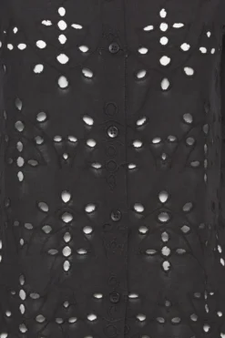 YOURS PETITE Curve Black Broderie Anglaise Short Sleeve Shirt 9 YOURS PETITE Curve Black Broderie Anglaise Short Sleeve Shirt -Outlet Stylo Wise Store e9c53ca0 5b01 44 174515 Z scaled