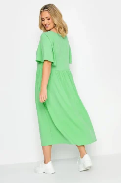 LIMITED COLLECTION Curve Green Ribbed Square Neck Midi Dress 8 LIMITED COLLECTION Curve Green Ribbed Square Neck Midi Dress -Outlet Stylo Wise Store efbdf032 53aa 47 215883 C scaled