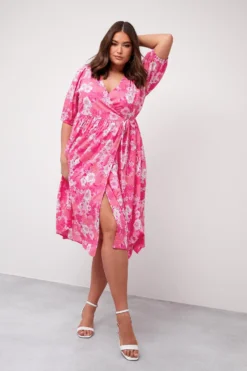 LIMITED COLLECTION Curve Pink Floral Wrap Midaxi Dress 9 LIMITED COLLECTION Curve Pink Floral Wrap Midaxi Dress -Outlet Stylo Wise Store f40a7270 b195 47 215505 L2 scaled